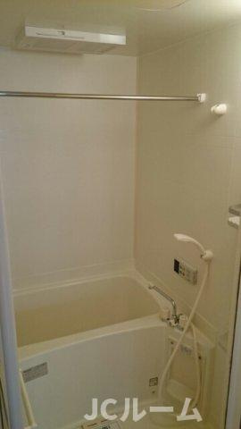 ヒーローＡの浴室