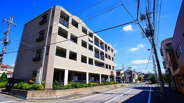 アヴェニュー　Ｋ