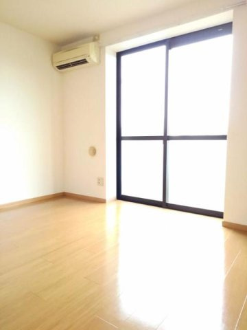 サニ－カ－サの内装