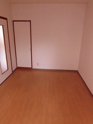 ニューシティ司の内装