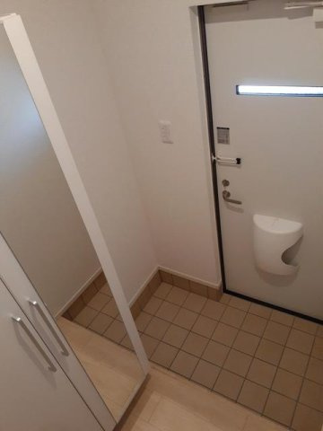 アプリコットＢの玄関