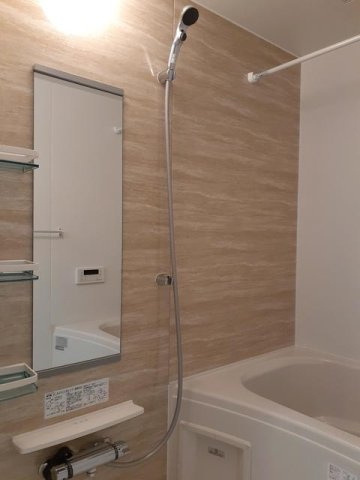 アプリコットＢの浴室