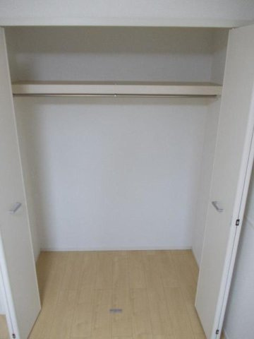 レーヴ　Ⅵの収納