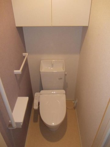 レーヴ　Ⅵのトイレ