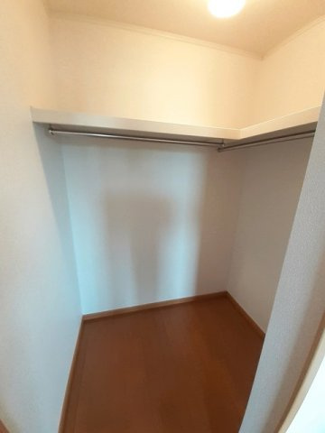 サンシャインヒルズＡの収納