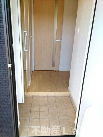 アイアン　フラットⅠの玄関