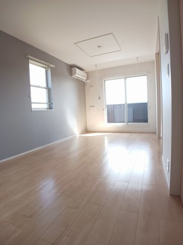 シャトー・プルミエールの居間・リビング