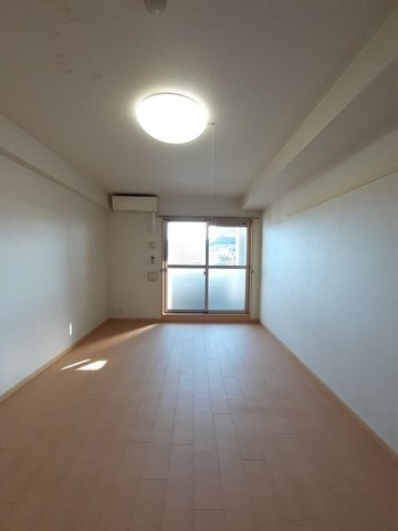 オペルビューＭＪの内装