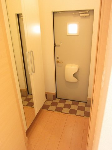 ＣＯＲＳＯ　Ｂの玄関