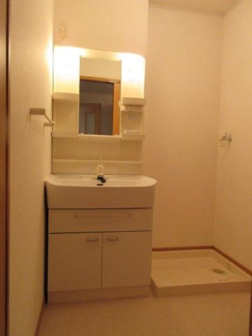 カーゼ・コナフェットＢの洗面所