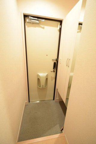 グランデディーオ　A棟の玄関
