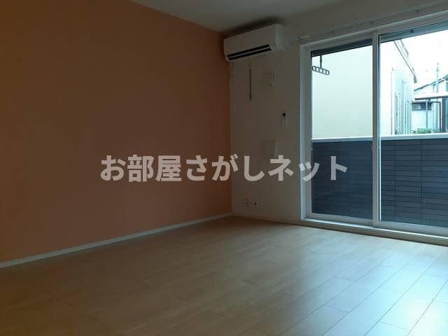 ウィスタリア【おとり物件なし】#学生・社会人にオススメ！初期費用分割払いOK！の居間・リビング