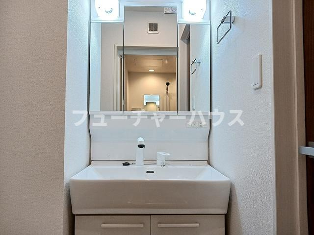 ロイヤル　オークの洗面所
