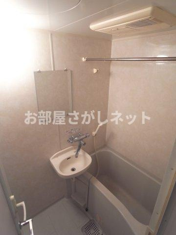 パレステュディオ飯田橋の浴室