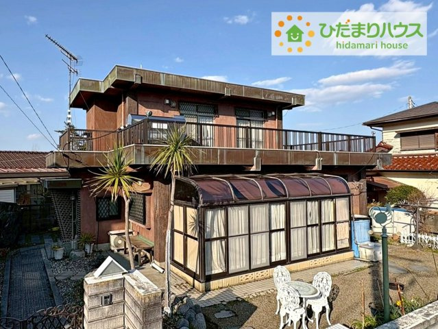 日立市田尻町2丁目　中古戸建の外観|銅板葺の物件の為、経年変化を楽しめます♪
