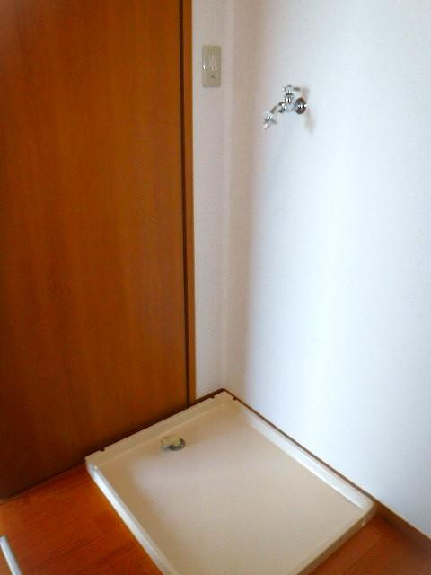 ソレイユ伍番館の洗面所|洗面所です