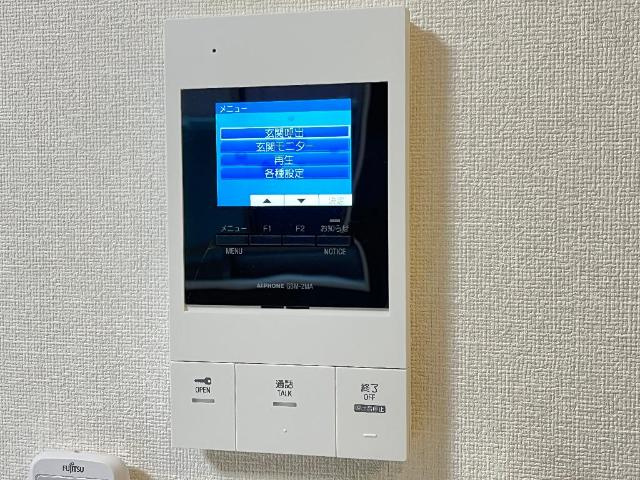 アーバンパレスの内装|カメラ付インターホン