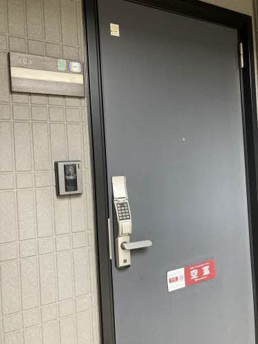エステートハイム Ｂの玄関