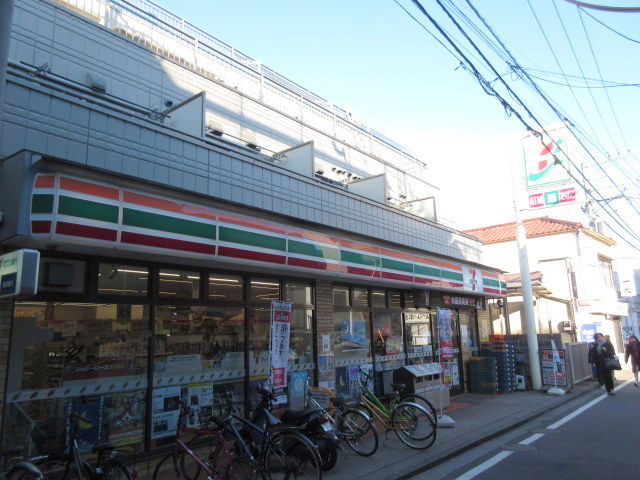 エミーハイムのその他|セブンイレブン横浜六角橋2丁目店