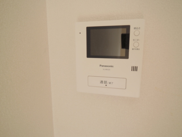 エミーハイムのセキュリティ|あると安心ＴＶモニタ付インタホン