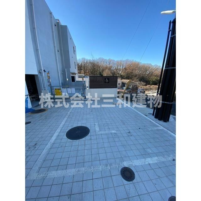 Ｂｅｖｅｒｌｙ　Ｈｏｍｅｓ　赤塚公園Ⅱの外観