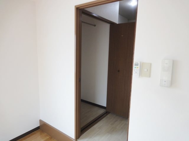 クロード・サンⅠの収納