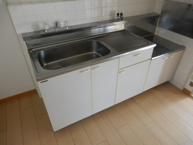 小野市王子町の賃貸マンションのキッチン
