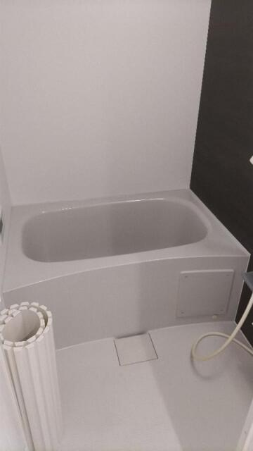 クレール松葉Ⅲの浴室| 