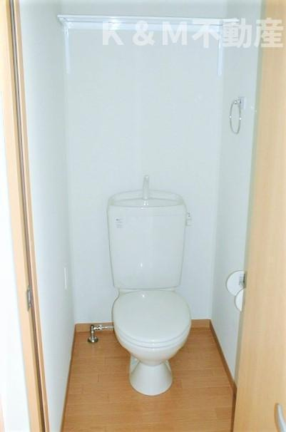 グリーンルーフのトイレ|トイレです
