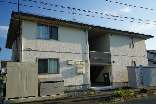 シャーメゾン ドレッセの外観