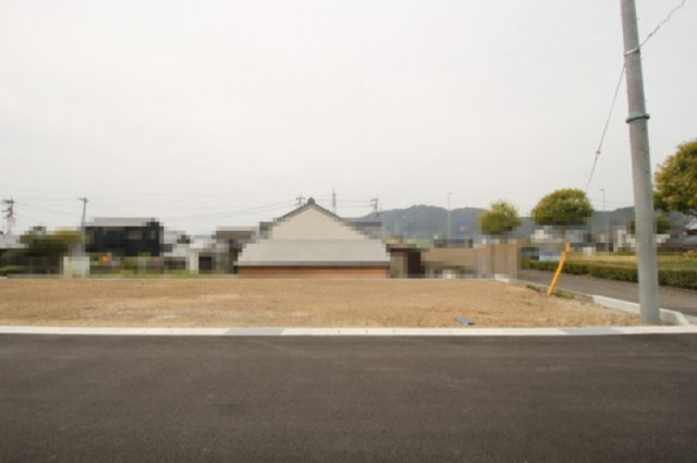 土佐市高岡町丙（全26区画）1号地　建築条件なし　売土地