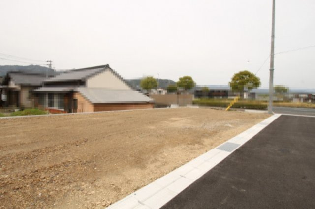 土佐市高岡町丙（全26区画）1号地　建築条件なし　売土地の外観