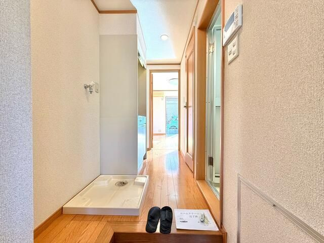 八王子市片倉町のアパートの玄関