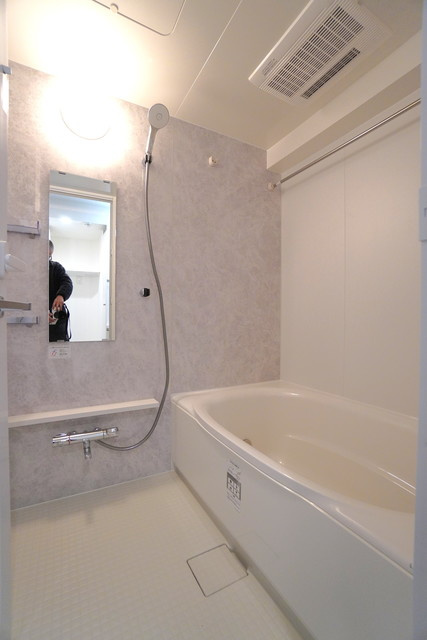 ＣＲＥＡＴＩＦ文京江戸川橋の浴室|※写真は同タイプ住戸です。