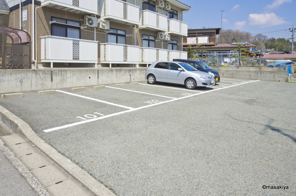 YUハイツの駐車場|駐車場　広々です。