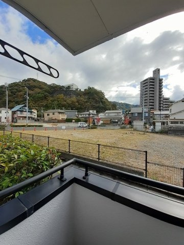 パルテール　ジャスマンのバルコニー|バルコニー付きです