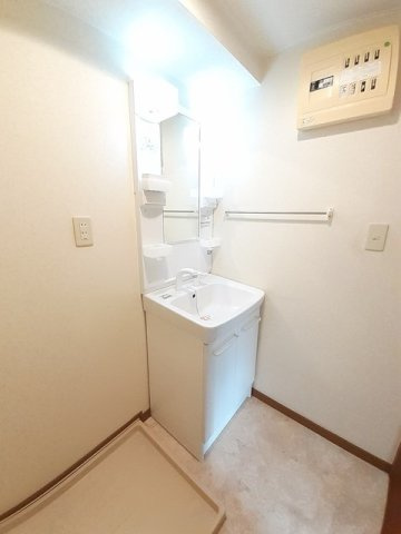 パルテール　ジャスマンの洗面所|コンパクトで使いやすい洗面所