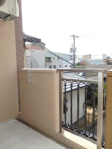 ティアラ　庚午中のバルコニー|バルコニー付きです