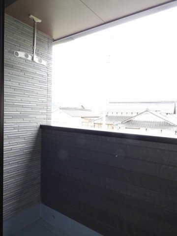 ウィング吉田のバルコニー|落ち着いた時間を過ごせるバルコニーです