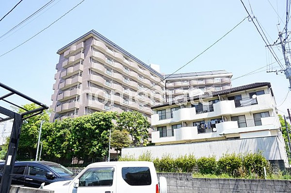熊本市中央区小沢町の賃貸マンション