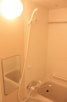 【浴室】 | クレイノＴ　Ｈｏｕｓｅ　浦和 | 日々の疲れを癒すお風呂付です