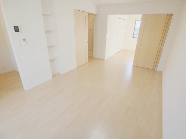 ベル フォレ Bの居間・リビング