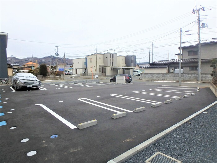 セジュールメグの駐車場
