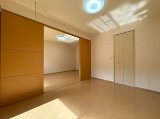 【洋室】 | ジュールフェリエ