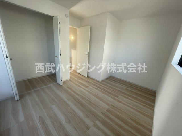 【仲介手数料無料】所沢市南住吉１期全２棟１号棟　所沢市の新築なら西武ハウジングの洋室