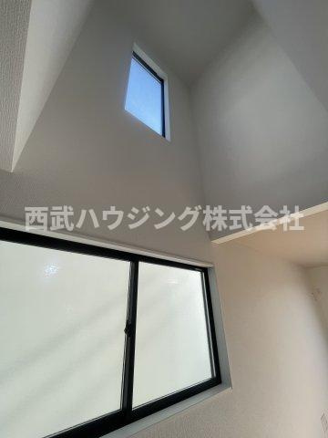 【仲介手数料無料】所沢市南住吉１期全２棟１号棟　所沢市の新築なら西武ハウジングの居間・リビング