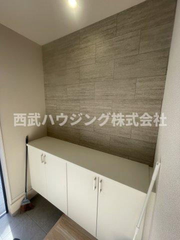 【仲介手数料無料】所沢市南住吉１期全２棟１号棟　所沢市の新築なら西武ハウジングの玄関