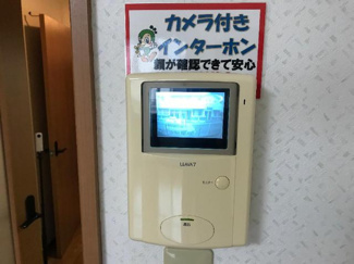 【内装】 | プリムローズ | 来客相手の顔が分かるＴＶドアホン