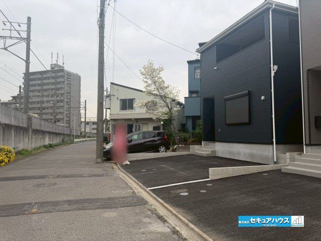 【今からご案内可能】名古屋市南区阿原町　全3棟の前面道路含む現地写真|事前予約にて現地ご見学いただけます！お気軽にお問い合わせください♪
■株式会社　セキュアハウス■
住宅ローンに強く、知識、経験豊富なスタッフ在籍
お客様に寄り添い、ご成約後もサポート致します