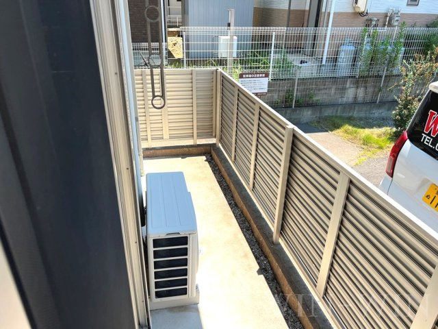 フローラのバルコニー
